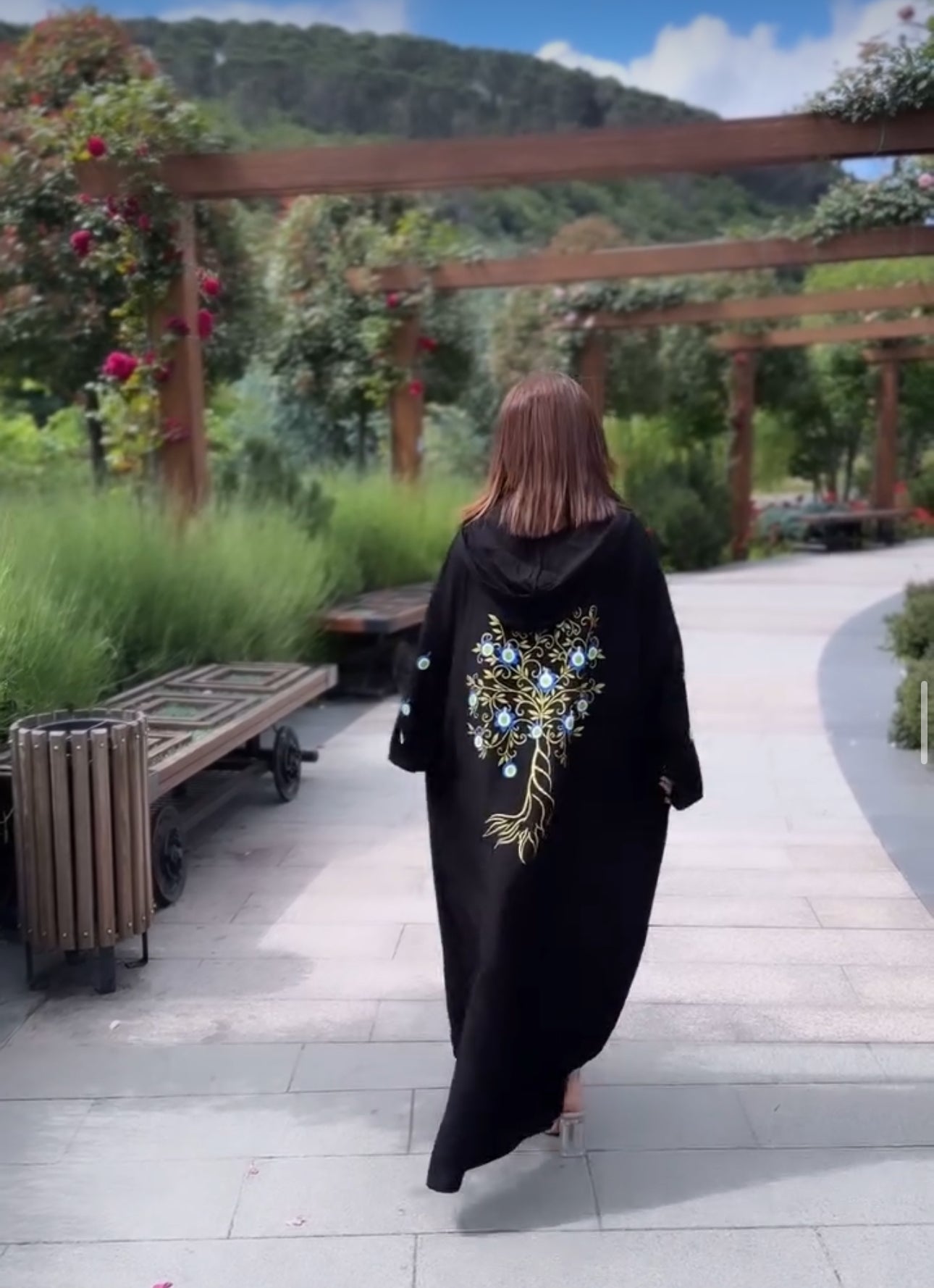 Abaya 106